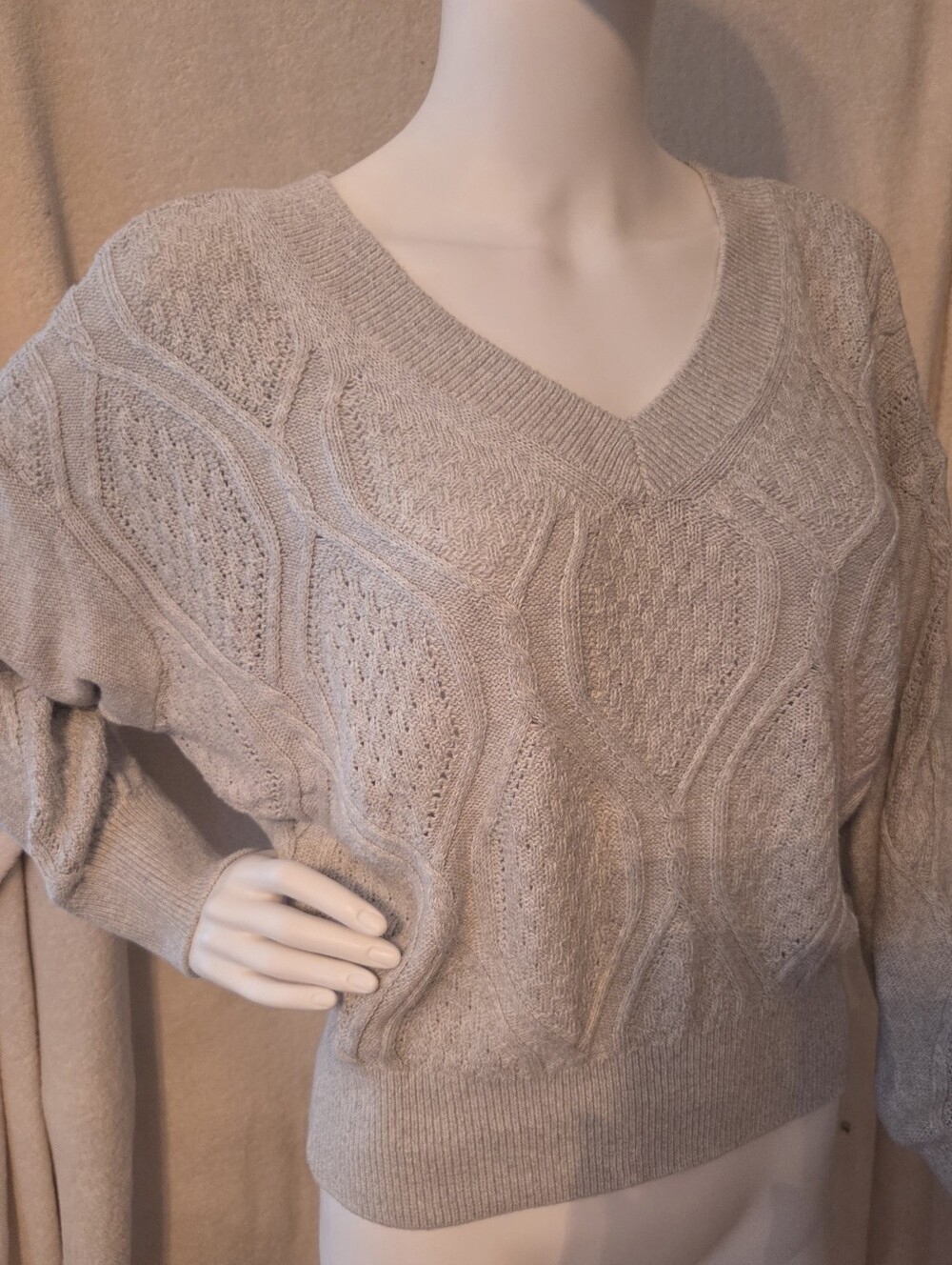 White House Black Market Heather Gray V-Neck Cable Knit Sweater